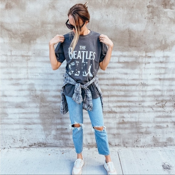 Vintage Inspired Concert Tee Soft AF | A&F | Grunge | The Beatles | Size medium - Picture 2 of 11